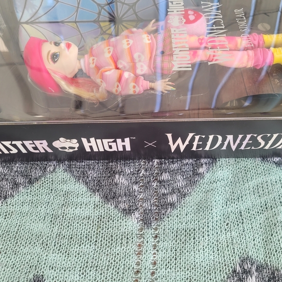 Monster High Enid Sinclair Wednesday Collectors Doll Mattel Limited Edition - Picture 6 of 11